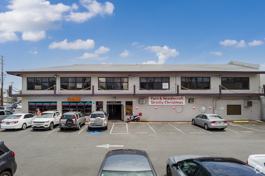 More Photos Of 46 Hoolai St, Kailua Freestanding For Lease