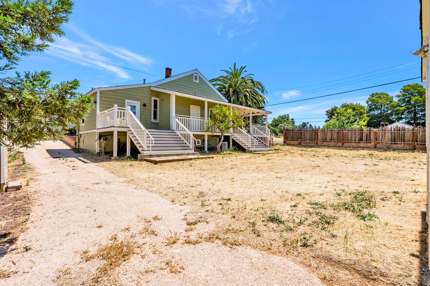 More Photos Of 602 W K St, Benicia Freestanding For Sale