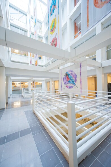 More Photos Of 1717 H St NW, Washington Office For Lease