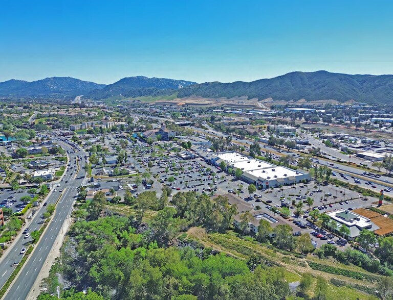 More Photos Of 27403 Ynez Rd, Temecula Office For Sale