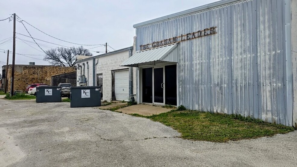 More Photos Of 620 Oak St, Graham Office Residential For Sale