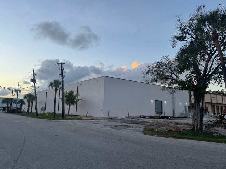 Primary Photo Of 4500-4600 NW 135th St, Miami Warehouse For Lease
