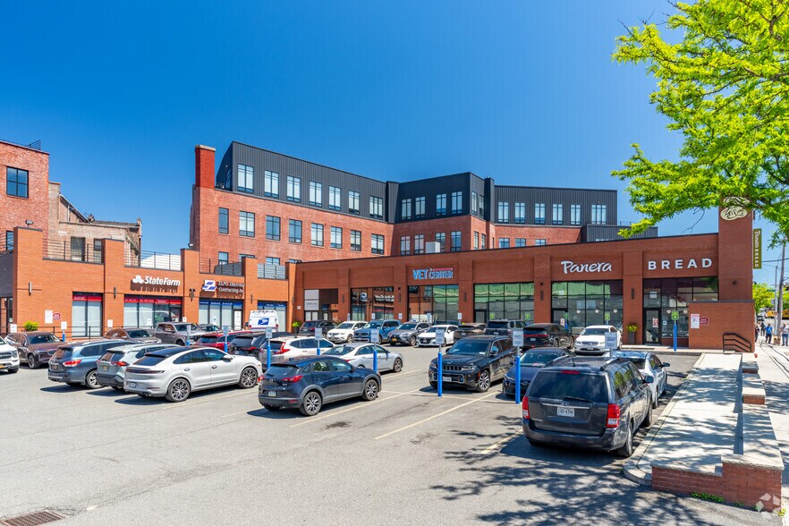 More Photos Of 50-05 Metropolitan Ave, Ridgewood Loft Creative Space For Lease