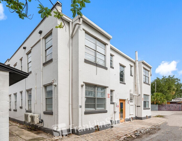 More Photos Of 104 S Armenia Ave, Tampa Apartments For Sale