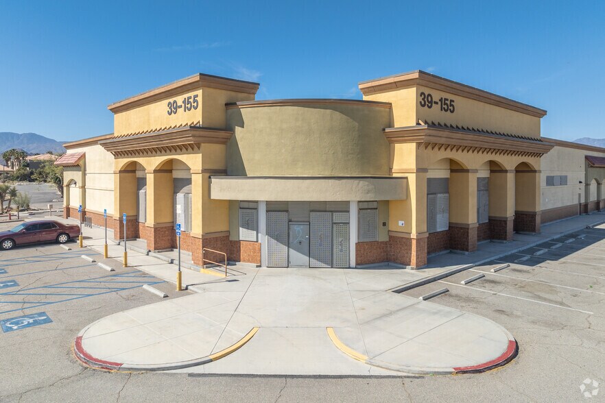 Primary Photo Of 39155 Washington St, Palm Desert Drugstore For Lease