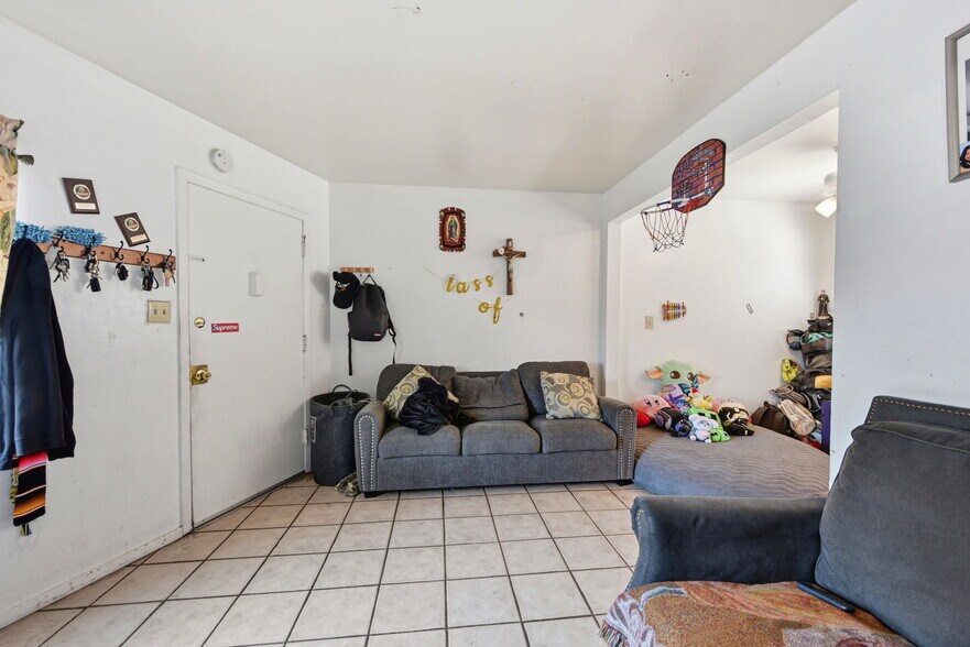 More Photos Of 3050-3058 Davis St, Oakland Apartments For Sale