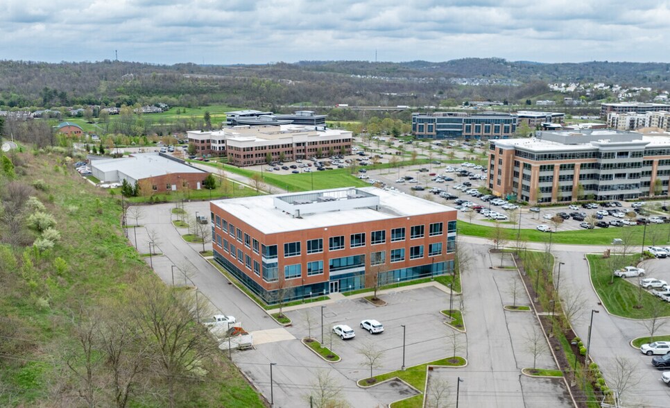 More Photos Of 300 Woodcliff Dr, Canonsburg Loft Creative Space For Lease