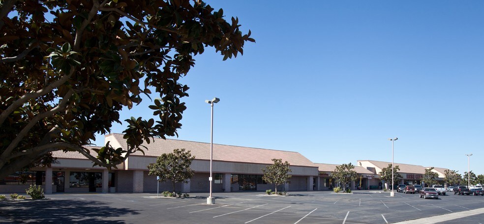 More Photos Of 2445 Highway 46, Wasco Unknown For Lease