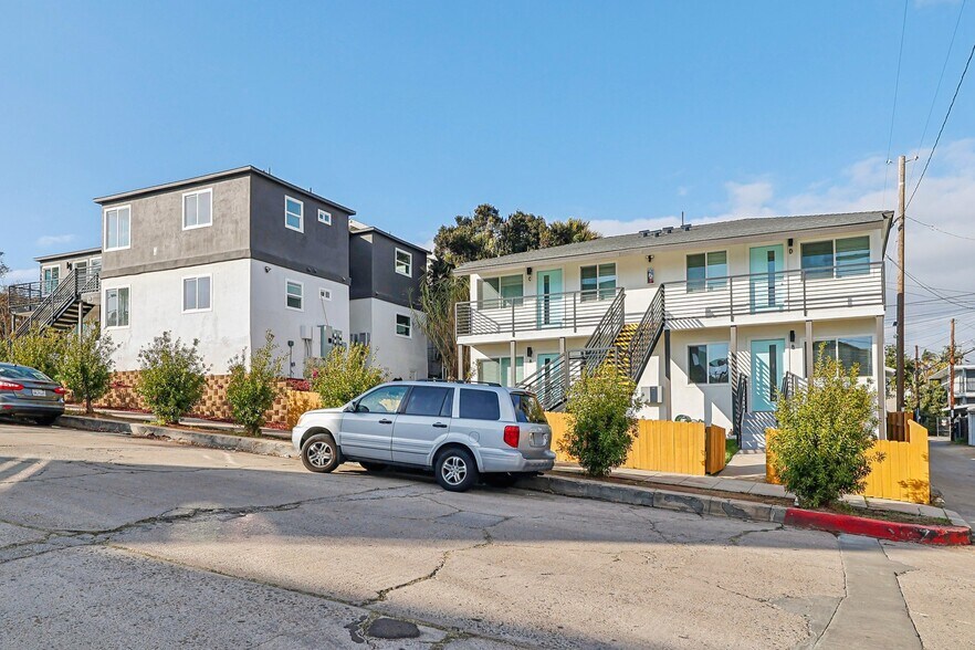 More Photos Of 2520 E St, San Diego Apartments For Sale