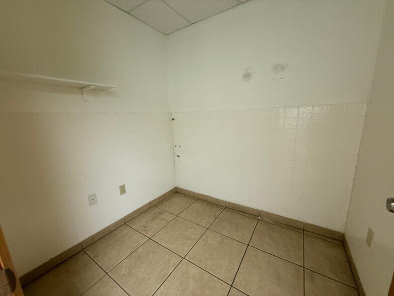 More Photos Of 801 Monterey St, Coral Gables Medical For Lease