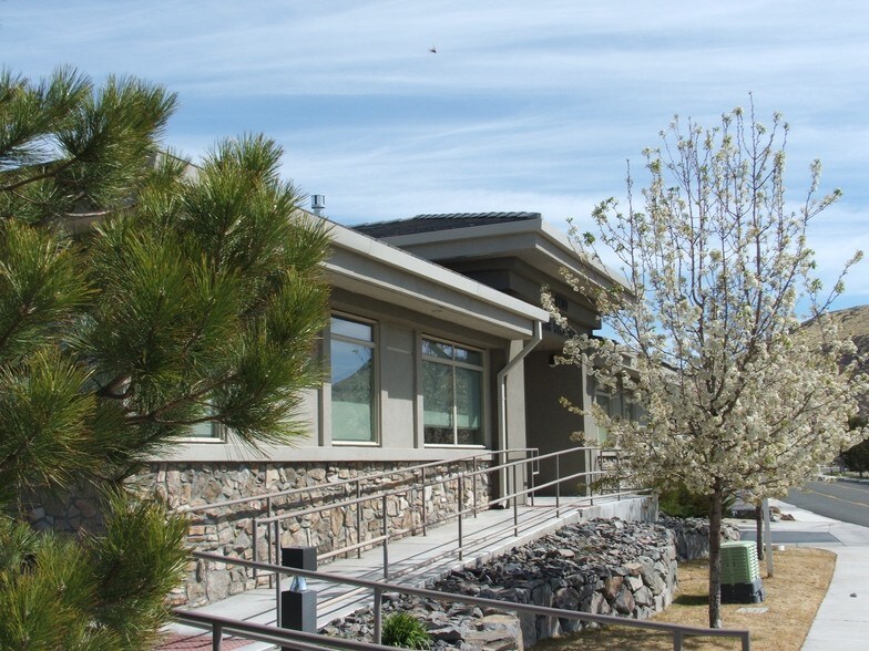 More Photos Of 8630 Technology Way, Reno Office For Lease