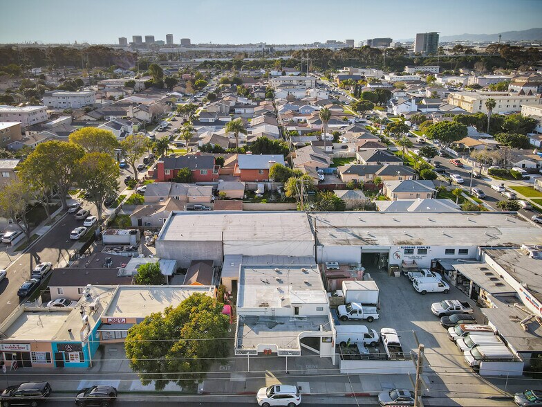 More Photos Of 11915 Inglewood Ave, Hawthorne Medical For Sale