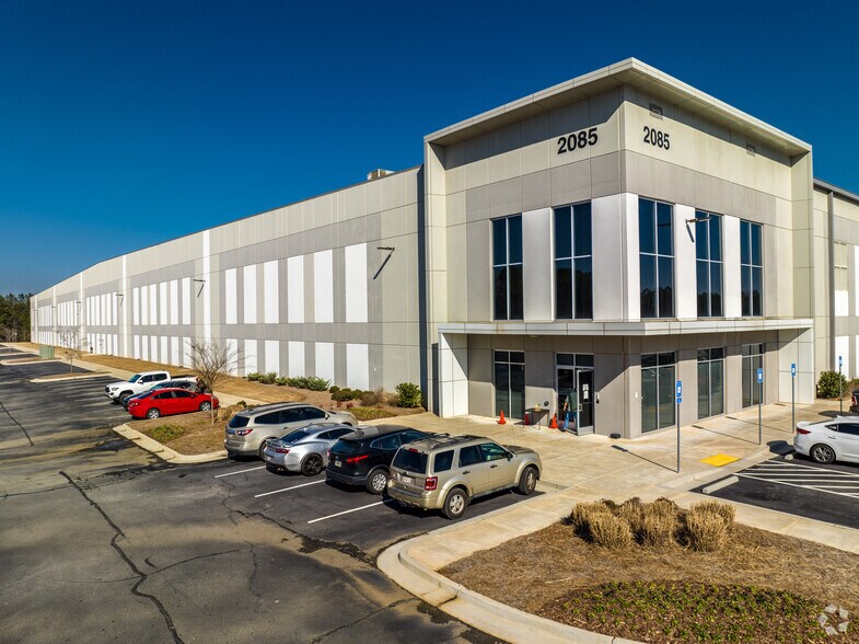 More Photos Of 2085 Avalon Pky, McDonough Distribution For Lease