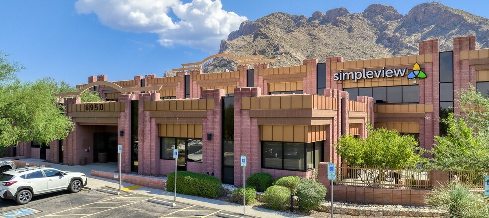 More Photos Of 8950 N Oracle Rd, Oro Valley Office For Lease