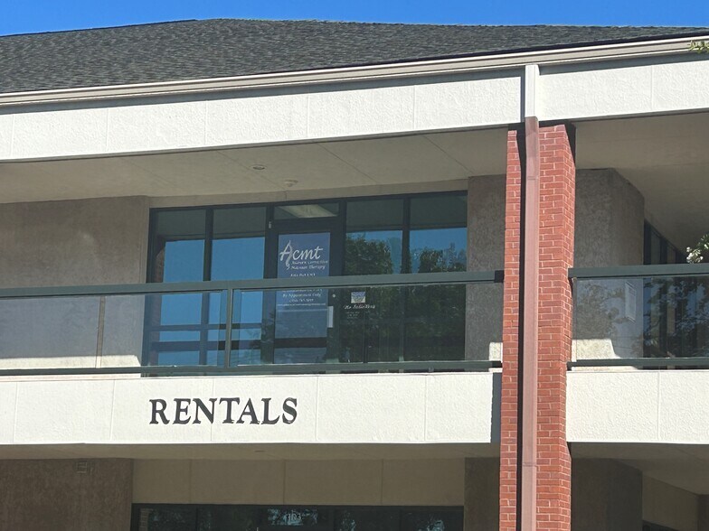 More Photos Of 472 N Dean Rd, Auburn Medical For Lease