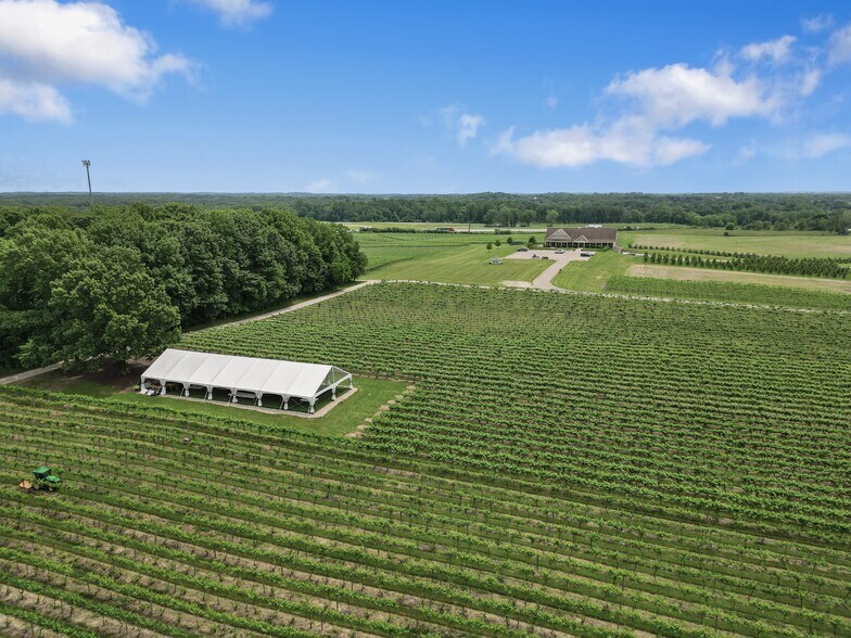 More Photos Of 1201 N Benton Center Rd, Benton Harbor Land For Sale