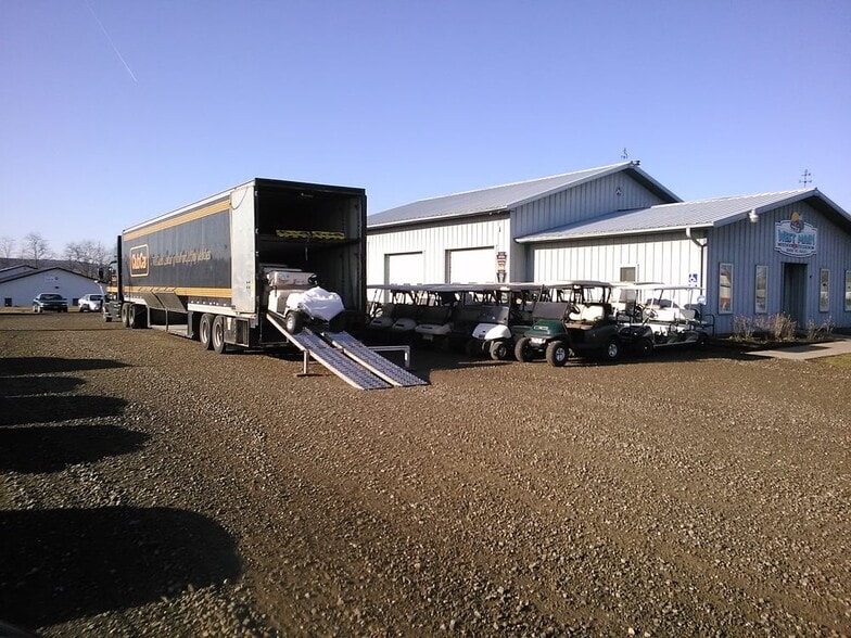 More Photos Of 10405 W Main St, North East Auto Dealership For Sale