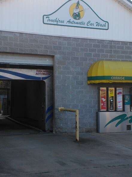 More Photos Of 8146 Highway 85, Riverdale Specialty For Sale