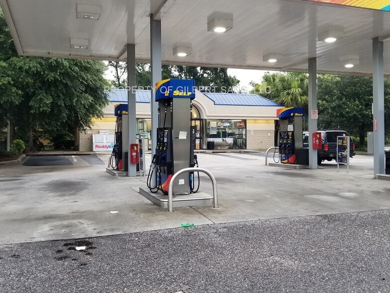 More Photos Of 1879 Lane Ave S, Jacksonville Service Station For Sale