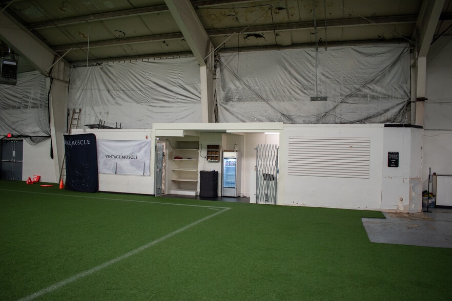 More Photos Of 2250 S 850 W, Woods Cross Warehouse For Lease