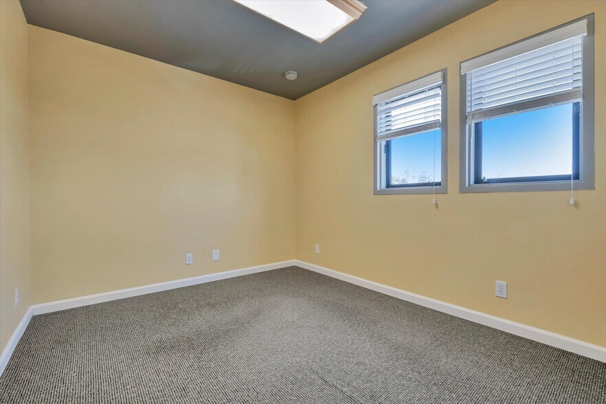 More Photos Of 716 Soquel Ave, Santa Cruz Storefront Retail Office For Lease