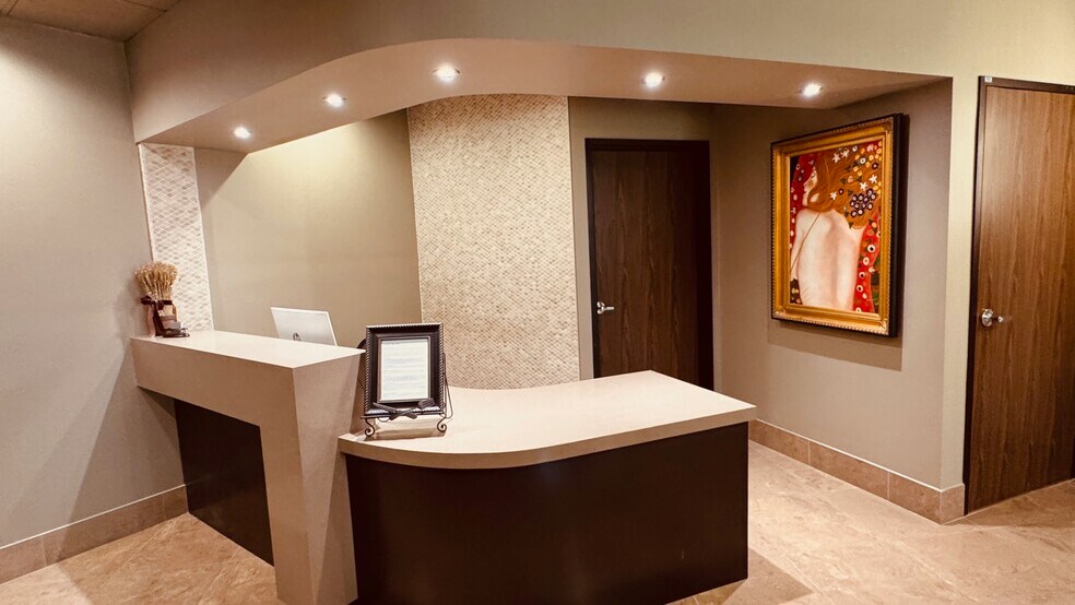 More Photos Of 1471 Saratoga Ave, San Jose Medical For Lease