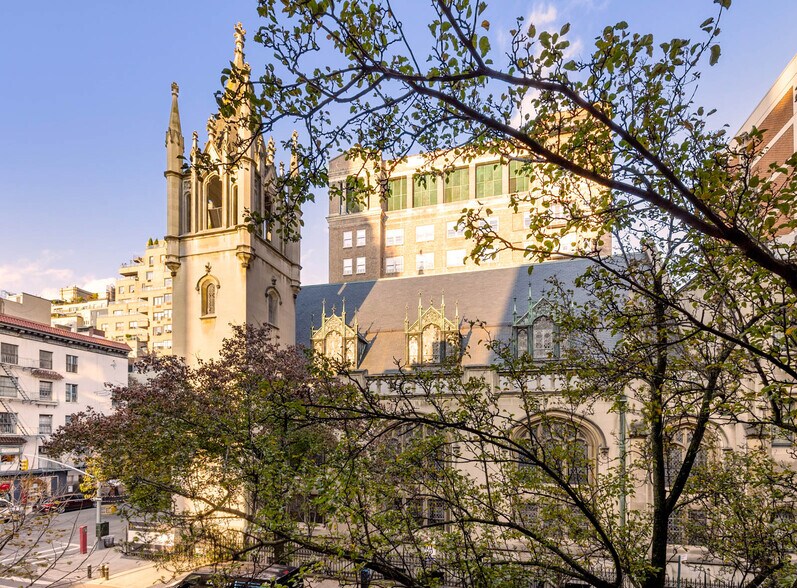 More Photos Of 36 E 73rd St, New York Apartments For Sale