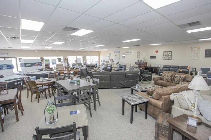 More Photos Of 2727 Andrews Hwy, Odessa General Retail For Sale