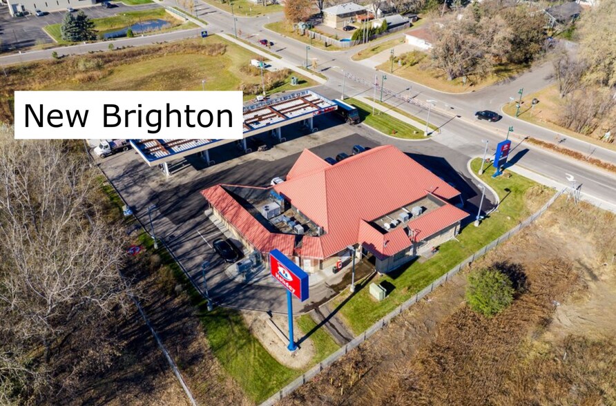 More Photos Of 201 W County Road E2, New Brighton Convenience Store For Sale