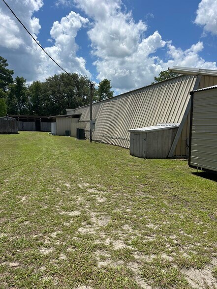 More Photos Of 6599 State Road 21, Keystone Heights Manufacturing For Sale