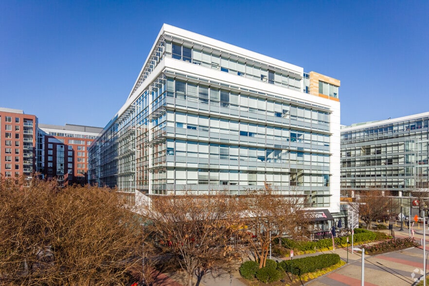 More Photos Of 1101 4th St SW, Washington Office For Lease