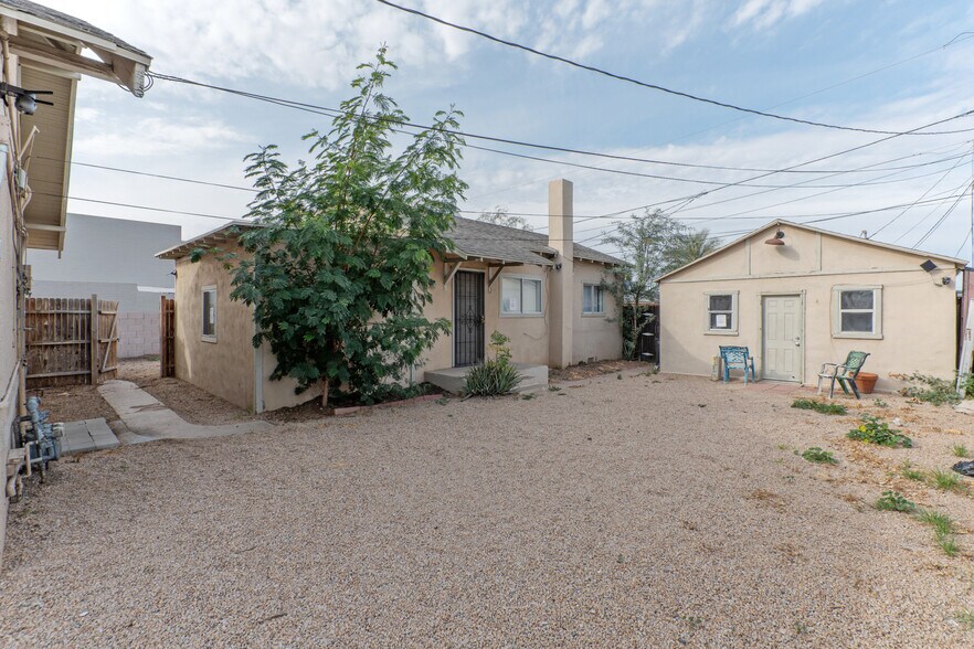 More Photos Of 2032 W Adams St, Phoenix Multifamily For Sale