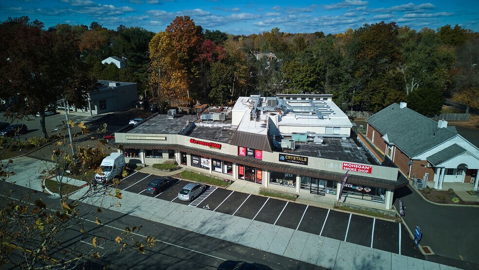 More Photos Of 1803-1807 Post Rd E, Westport Storefront For Lease