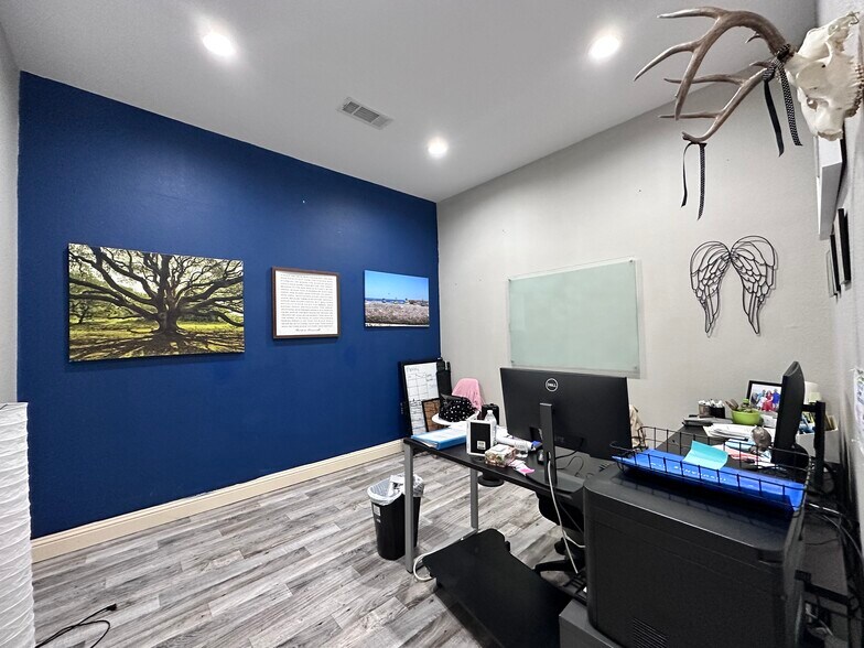 More Photos Of 3400 Eldorado Pky, McKinney Medical For Lease