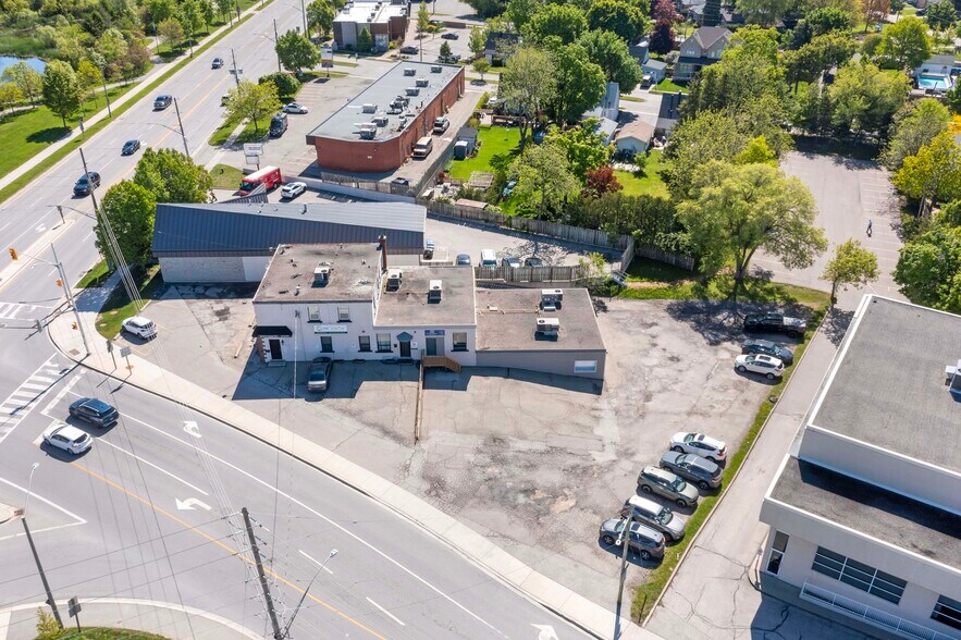 More Photos Of 116 Guelph St, Halton Hills Storefront Retail Office For Sale