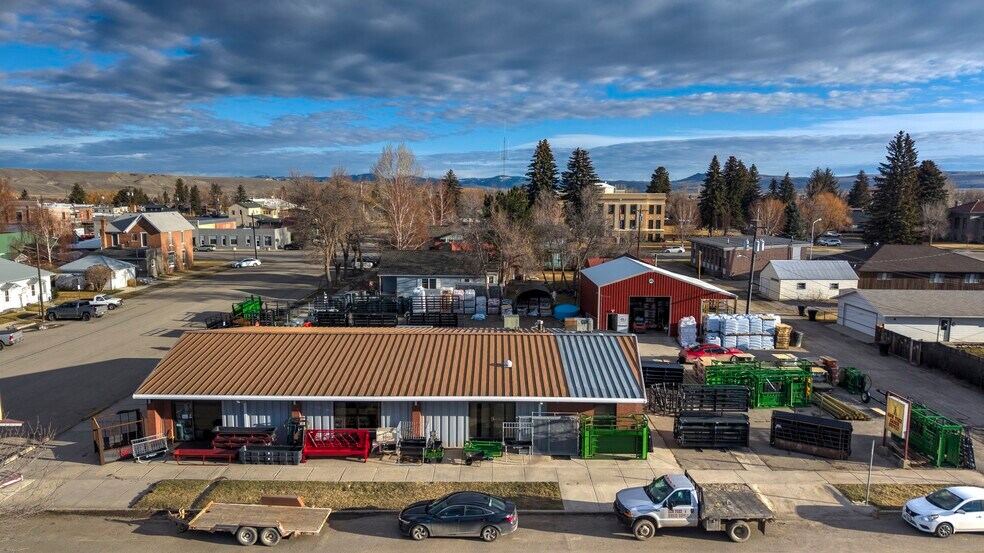 More Photos Of 401 Milwaukee Ave, Deer Lodge Office For Sale