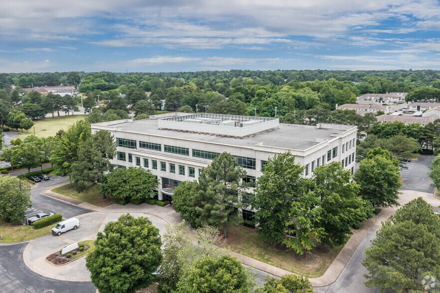 More Photos Of 3175 Lenox Park Blvd, Memphis Office For Lease