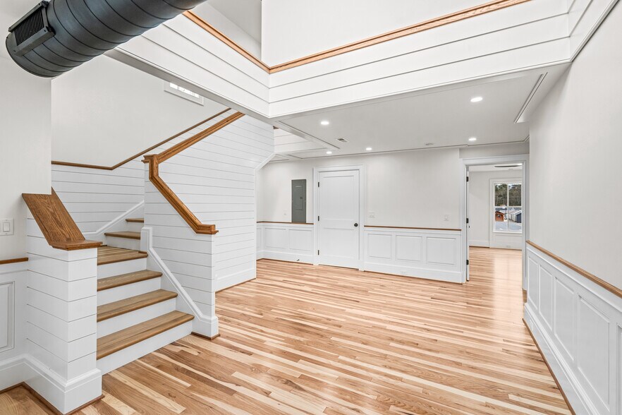 More Photos Of 300 S Route 73, Berlin Office For Sale