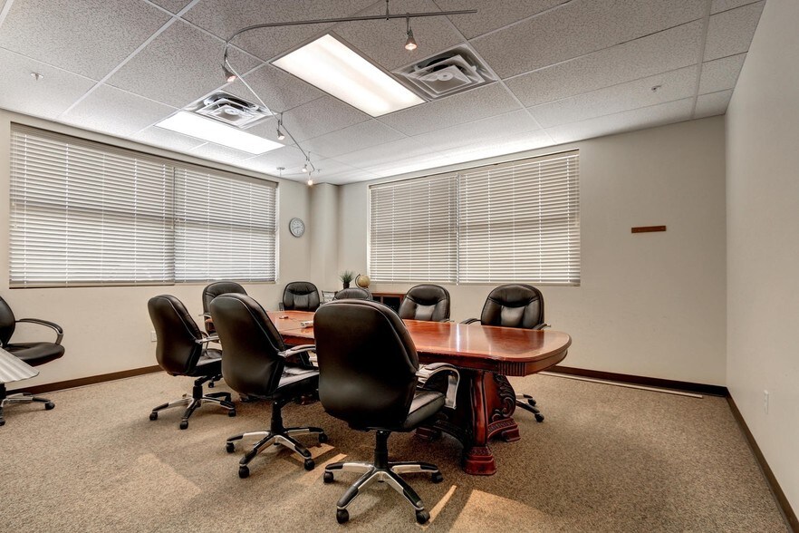 More Photos Of 1585 S Perry St, Castle Rock Flex For Sale