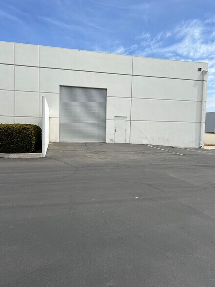 More Photos Of 1461 S Balboa Ave, Ontario Warehouse For Lease