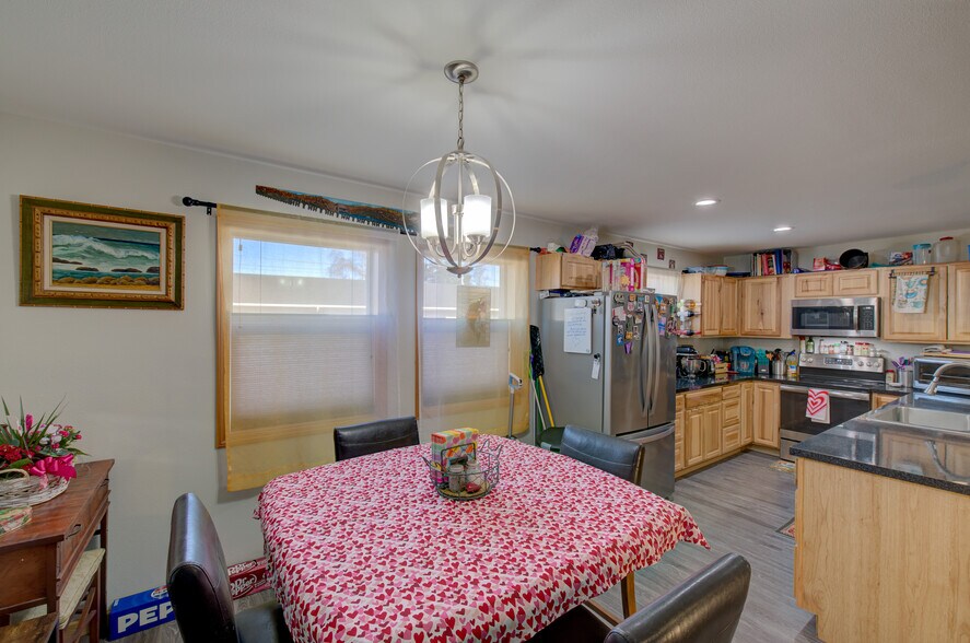 More Photos Of 3003 Highway 101 N, Gearhart Self Storage For Sale