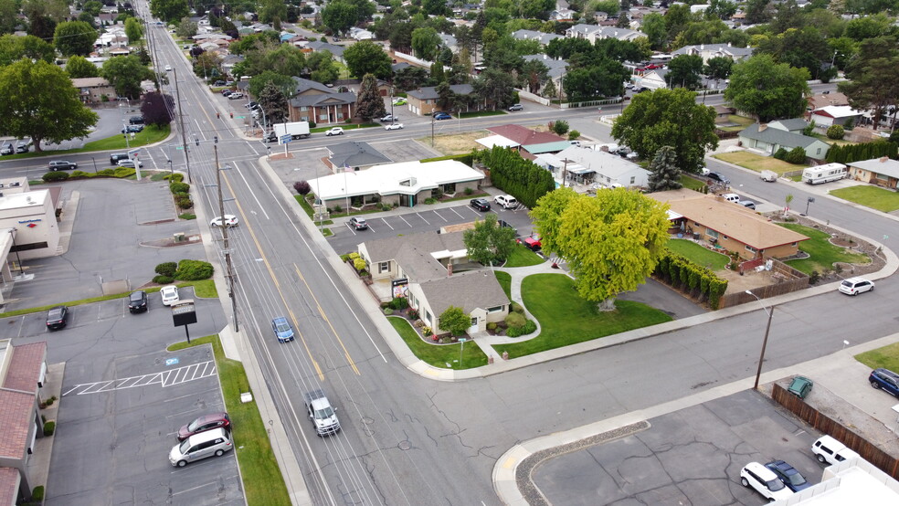 Primary Photo Of 27 N Morain St, Kennewick Office For Sale