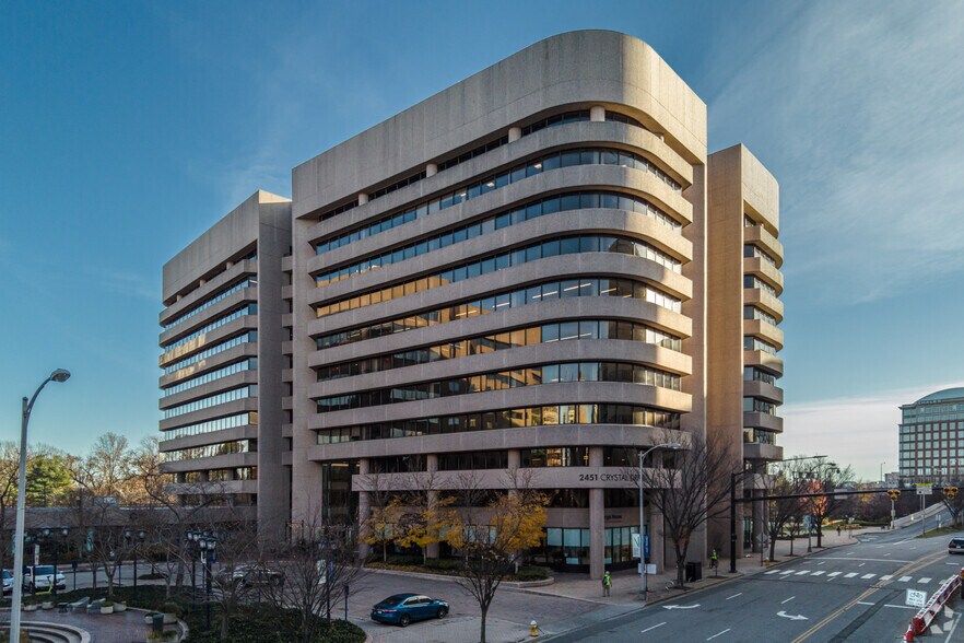 More Photos Of 2451 Crystal Dr, Arlington Office For Lease