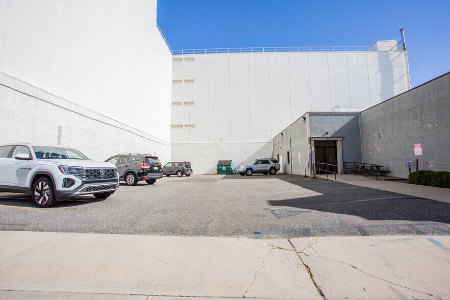 More Photos Of 486 Sunrise Hwy, Rockville Centre Office For Sale