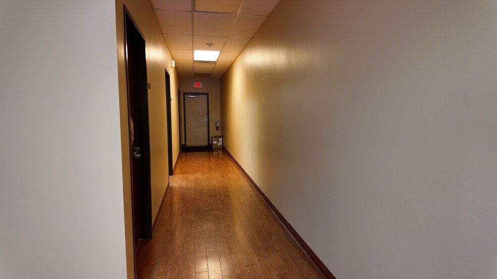 More Photos Of 2401 FM 646, Dickinson Medical For Sale