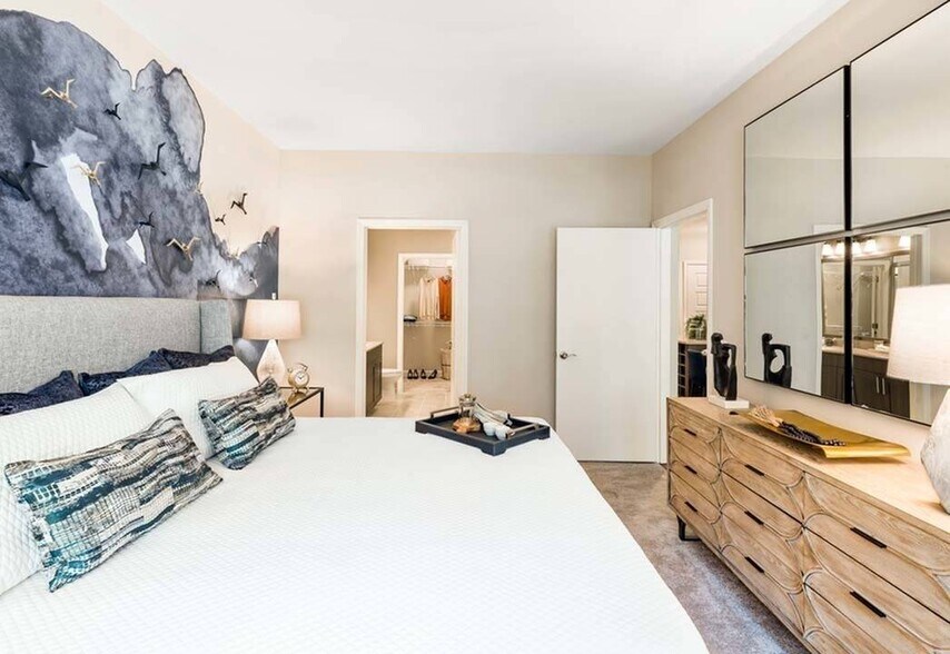 More Photos Of 916 W Broad St, Falls Church Coworking Space