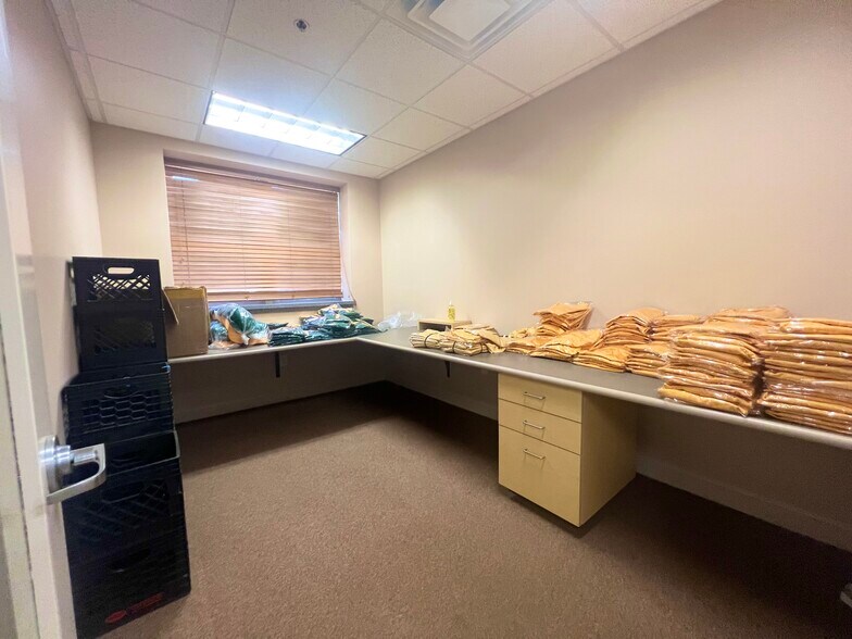 More Photos Of 27-31 Privet St, Pawtucket Manufacturing For Sale