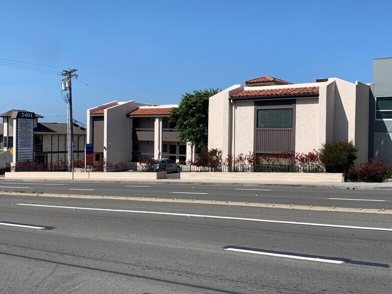 More Photos Of 2401 Pacific Coast Hwy, Hermosa Beach Medical For Lease