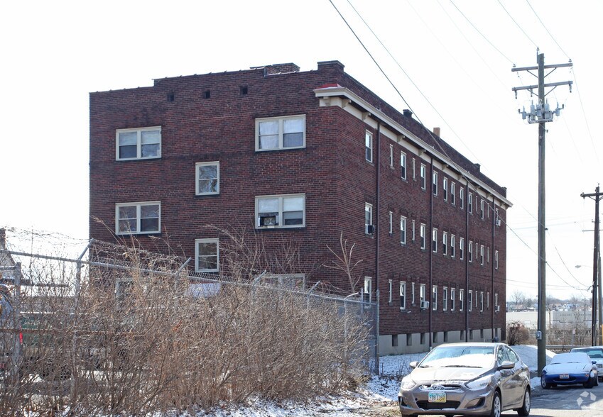 More Photos Of 2240 Norwood Ave, Cincinnati Apartments For Sale