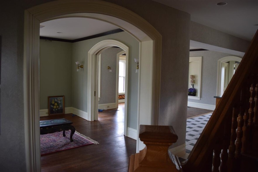 More Photos Of 138 1st St, Baraboo Office For Sale